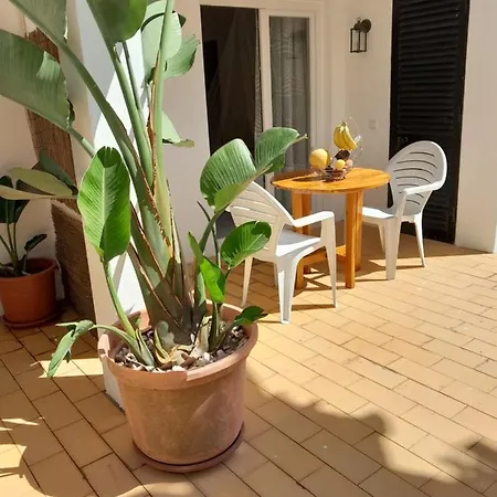 Casa Teles * Quarteira